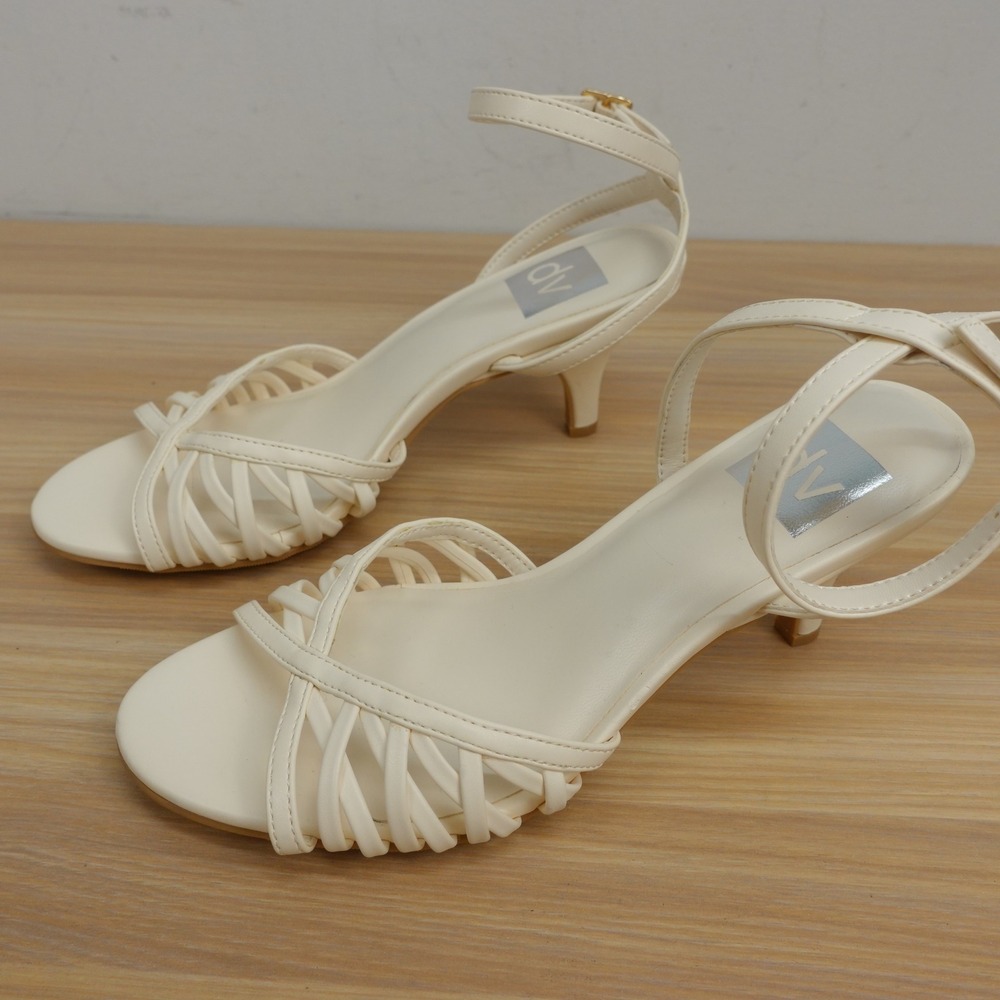 Y2K Coquette Sandals Women 6 Cream Bridal Boho Strappy Kitten Heel DV Dolce Vita